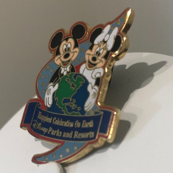 Disney Parks Resort Happiest Celebration on Earth Trading Collective Pin. - Picture 3 of 10